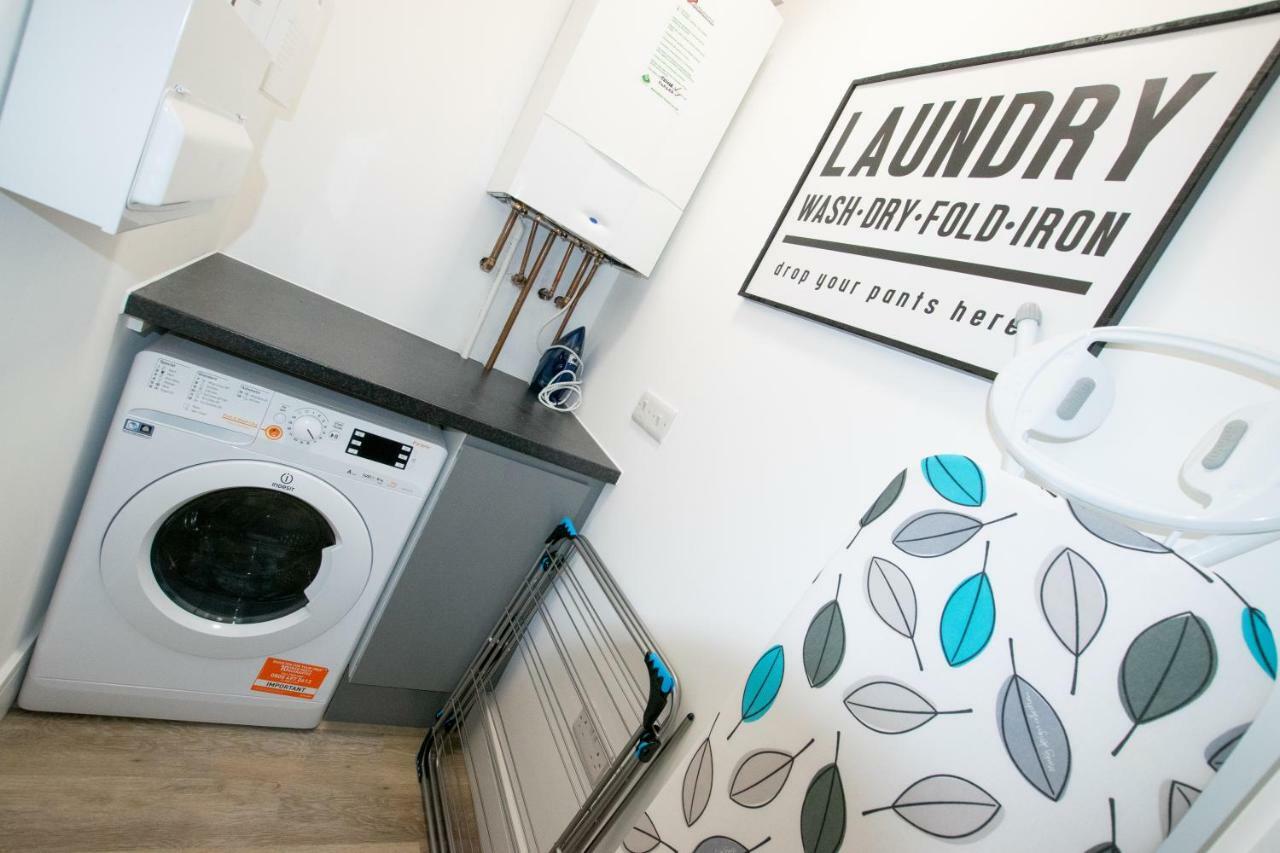 Rowan Tree - Your Apartment Bristol Exterior photo